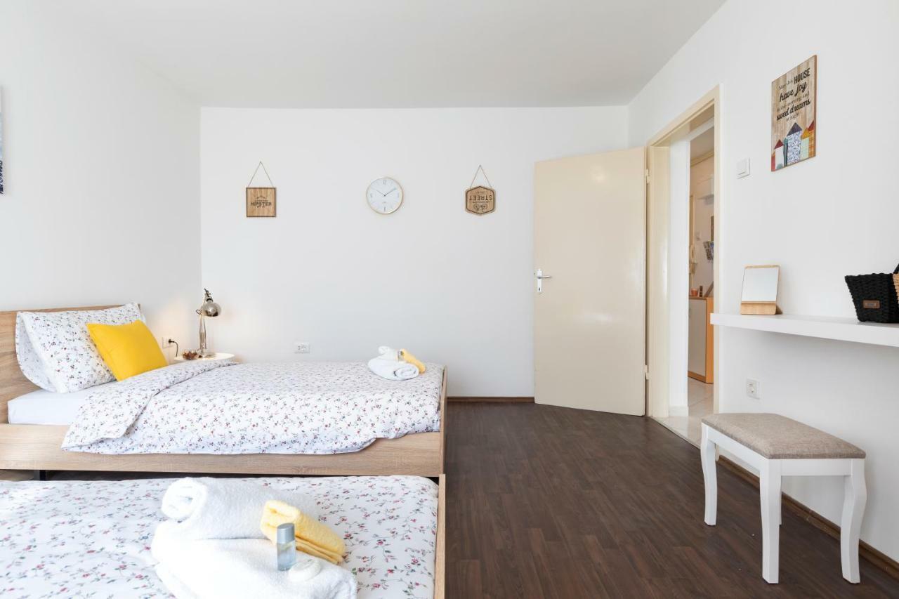 Castropola Apartment المظهر الخارجي الصورة